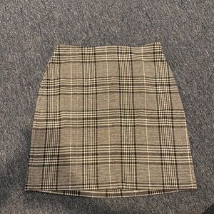 Plaid mini skirt